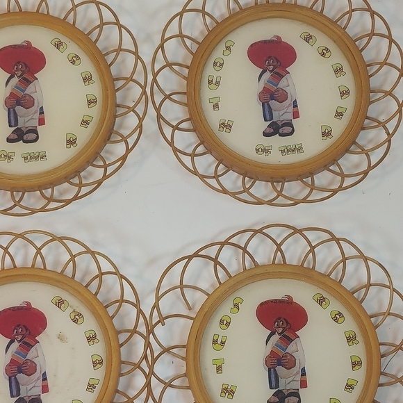 South Of The Border Coaster Set Set Of 6. These are in excellent condition. They - Picture 5 of 8